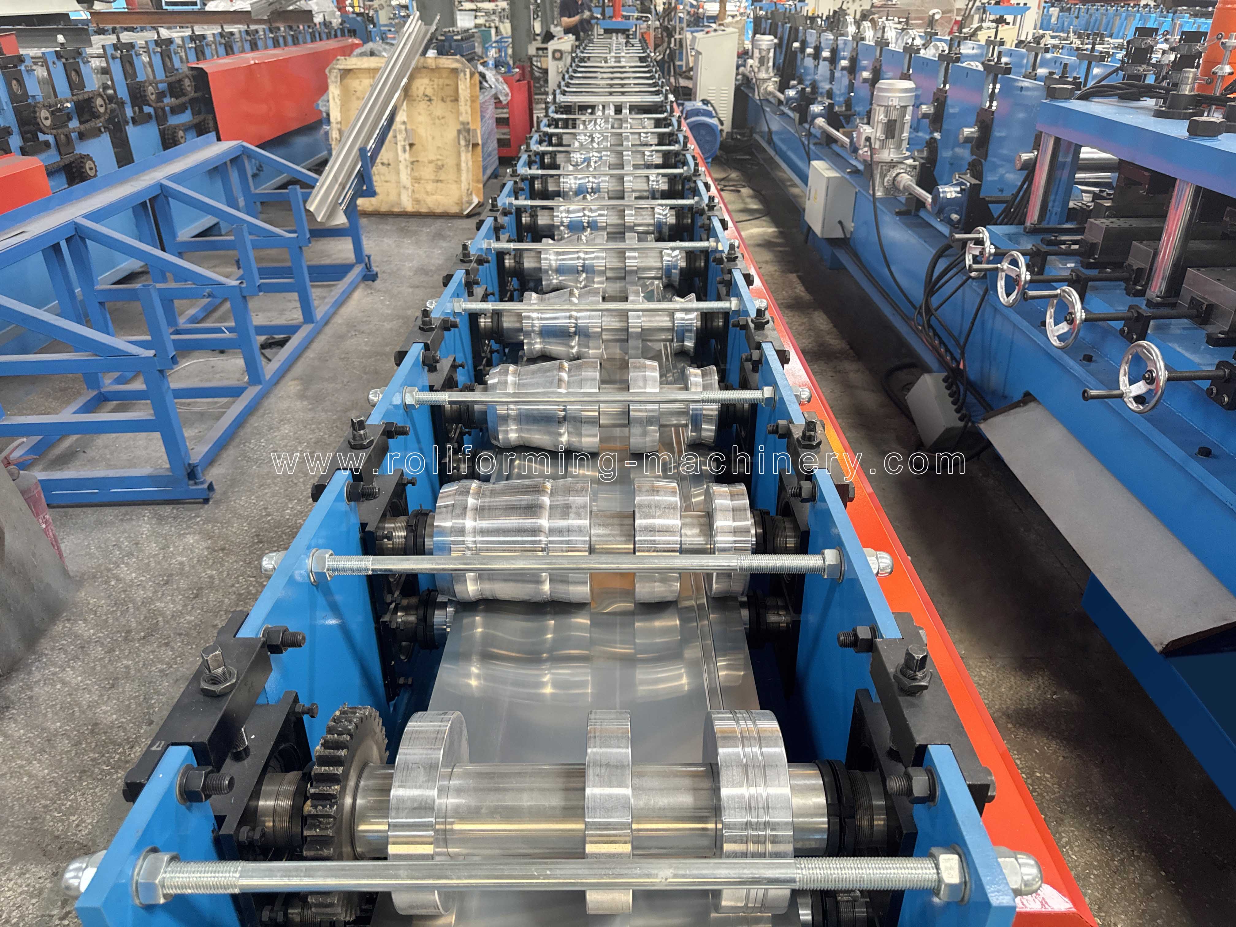 main roll forming mill